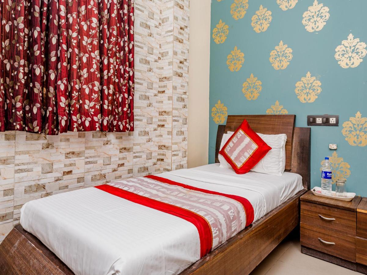 Felix Residency - Near Airport Road